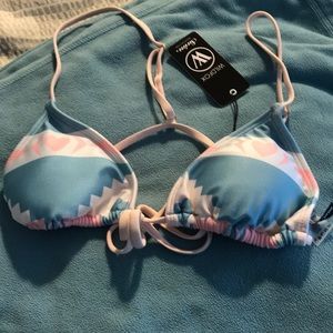 Wildfox blue, pink, white 💙 bikini top